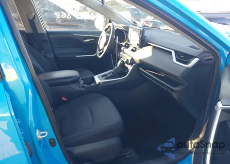 2021 Toyota Rav4 Xle from USA, damaged, VIN 2T3P1RFV6MW156953